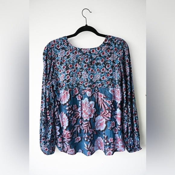Band of The Free Floral Blouse - Picture 8 of 10